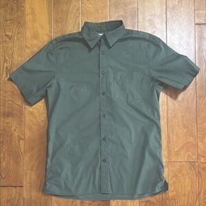 Old Navy Men's Olive Green Button Down Cotton Short Sleeve Shirt Size S Casual